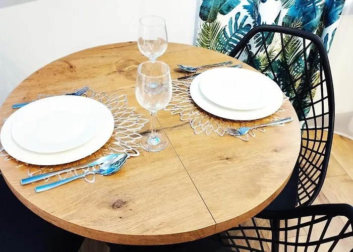 Διαμέρισμα Through The Art Gallery *